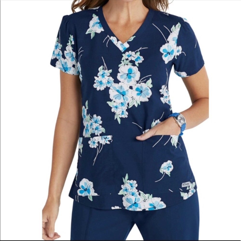 Grey’s Anatomy  Floral Print Scrub Top